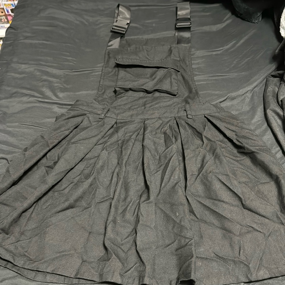 Black overall skirt